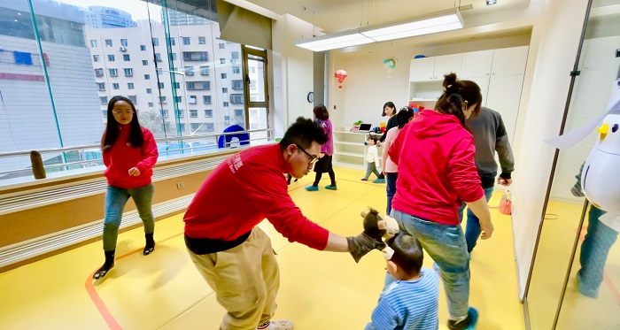 定制化启蒙课程，点亮探索之光