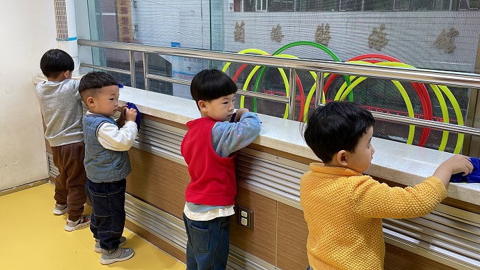 1774233983176654.jpg 我们都是打扫卫生的小能手哦!